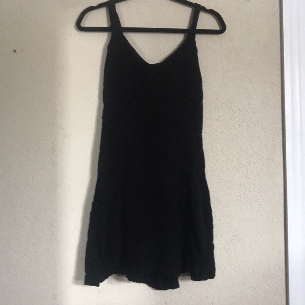 Keyhole back flowy dress